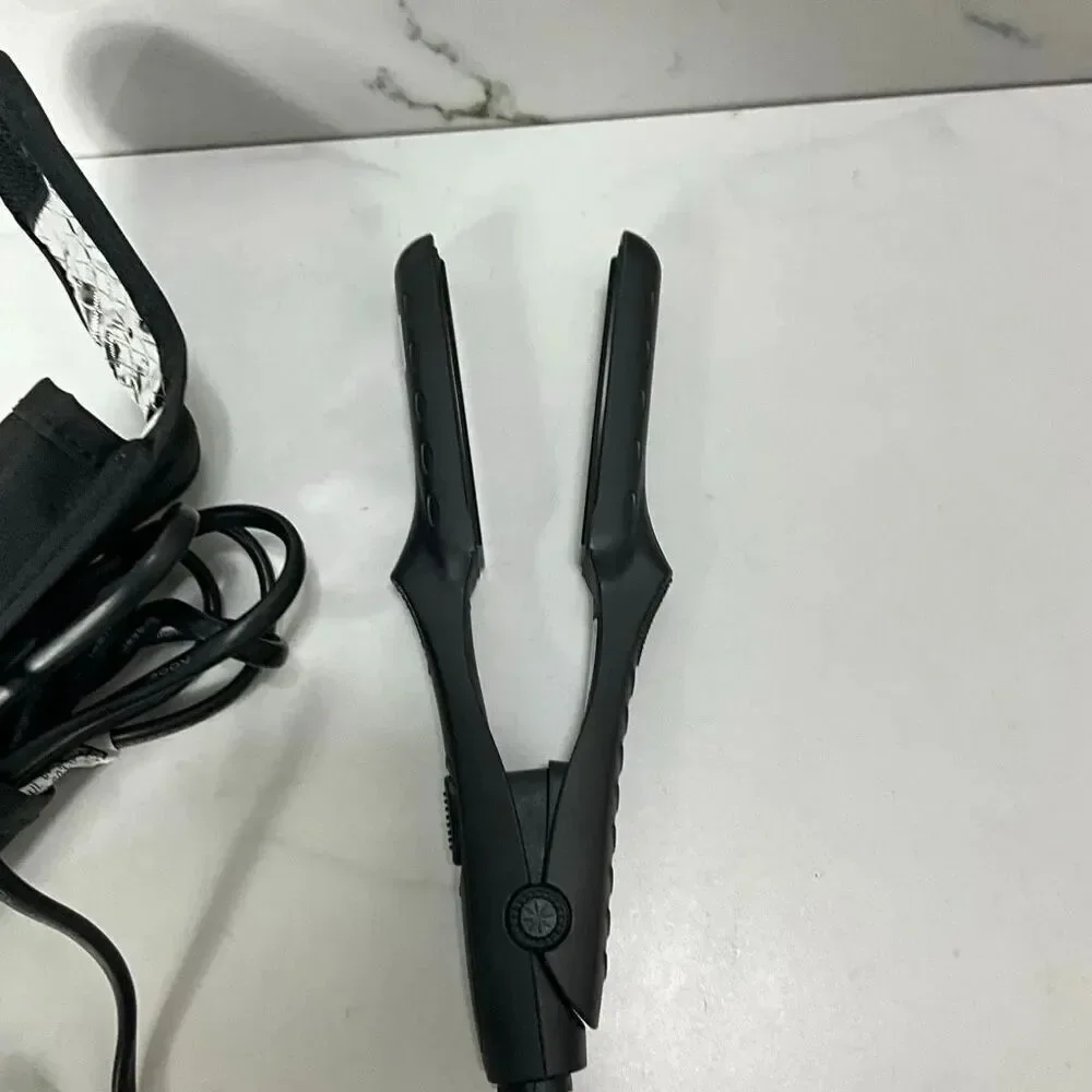LOVANI Mini Travel Flat Iron Hair Straightener